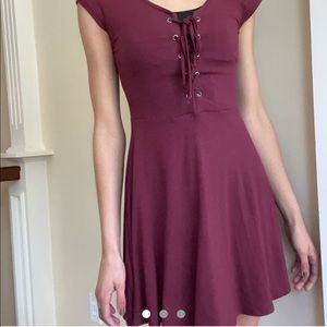 Aeropostal Burgundy tie up dress💗💜
